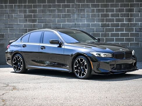 Used 2023 BMW 330i xDrive Sedan w/ M Sport Package AWD/4WD image 2