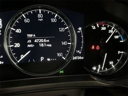 Used 2023 MAZDA CX-5 Signature image 10