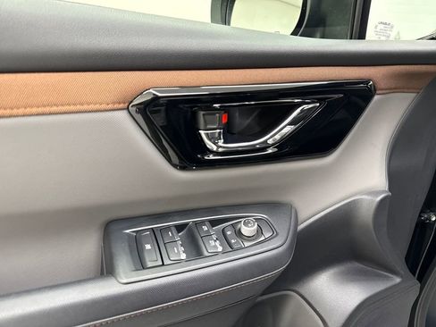 Certified 2025 Subaru Forester Sport image 12