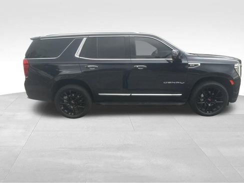 Used 2023 GMC Yukon Denali AWD/4WD image 32
