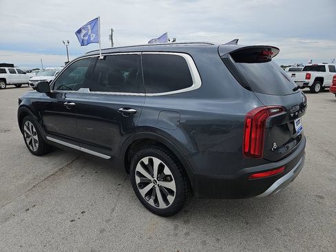 Used 2020 Kia Telluride S FWD image 4
