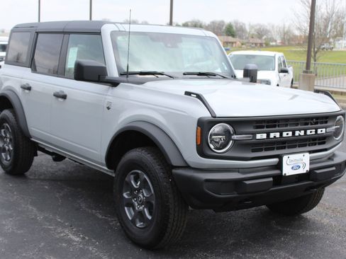 New 2026 Ford Bronco Big Bend AWD/4WD image 9
