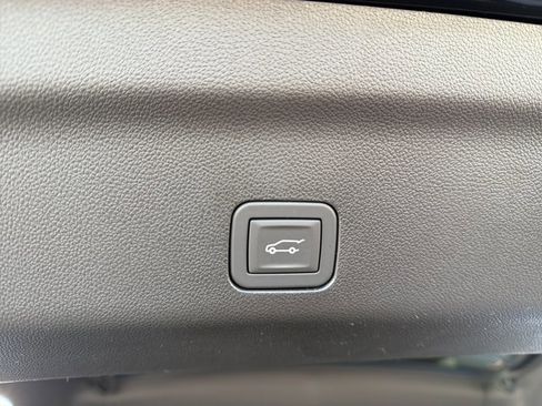 New 2026 Chevrolet Tahoe High Country image 39