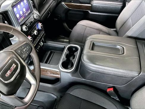 Used 2021 GMC Sierra 1500 Elevation w/ Preferred Package AWD/4WD image 18
