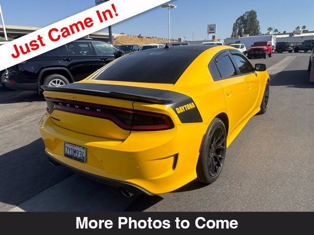 Used 2017 Dodge Charger R/T RWD image 6