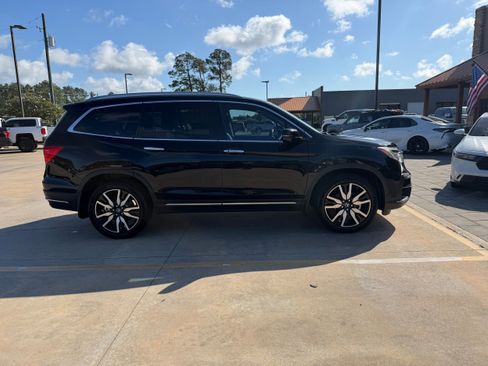 Used 2020 Honda Pilot Touring image 4