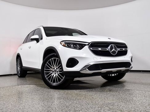 Certified 2025 Mercedes-Benz GLC 300 image 11
