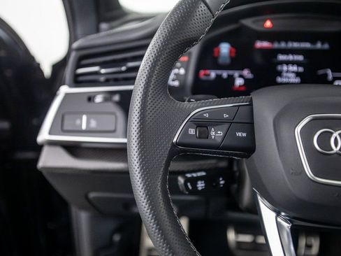 Used 2024 Audi SQ7 Prestige image 33