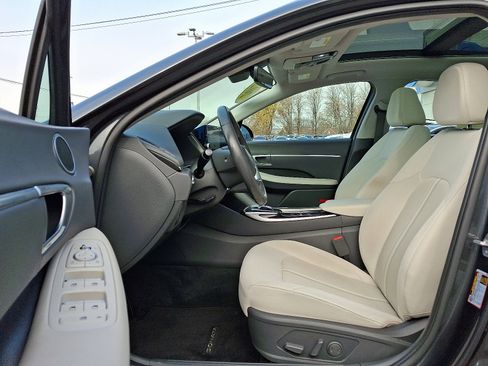Used 2023 Hyundai Sonata SEL w/ Convenience Package image 14
