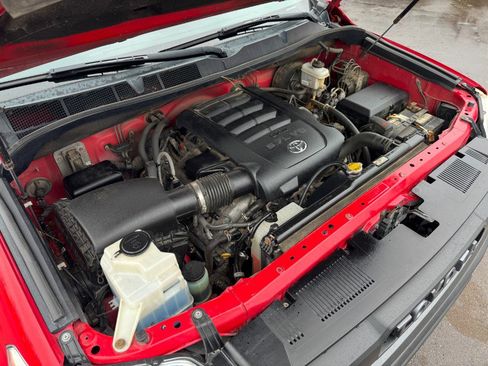 Used 2014 Toyota Tundra SR5 image 24