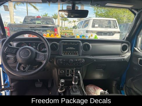 Used 2023 Jeep Wrangler Sport S image 12