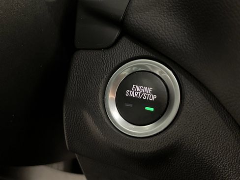 Used 2022 Chevrolet Equinox LT image 35