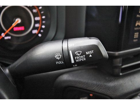 Used 2025 Jeep Wrangler Sport image 18