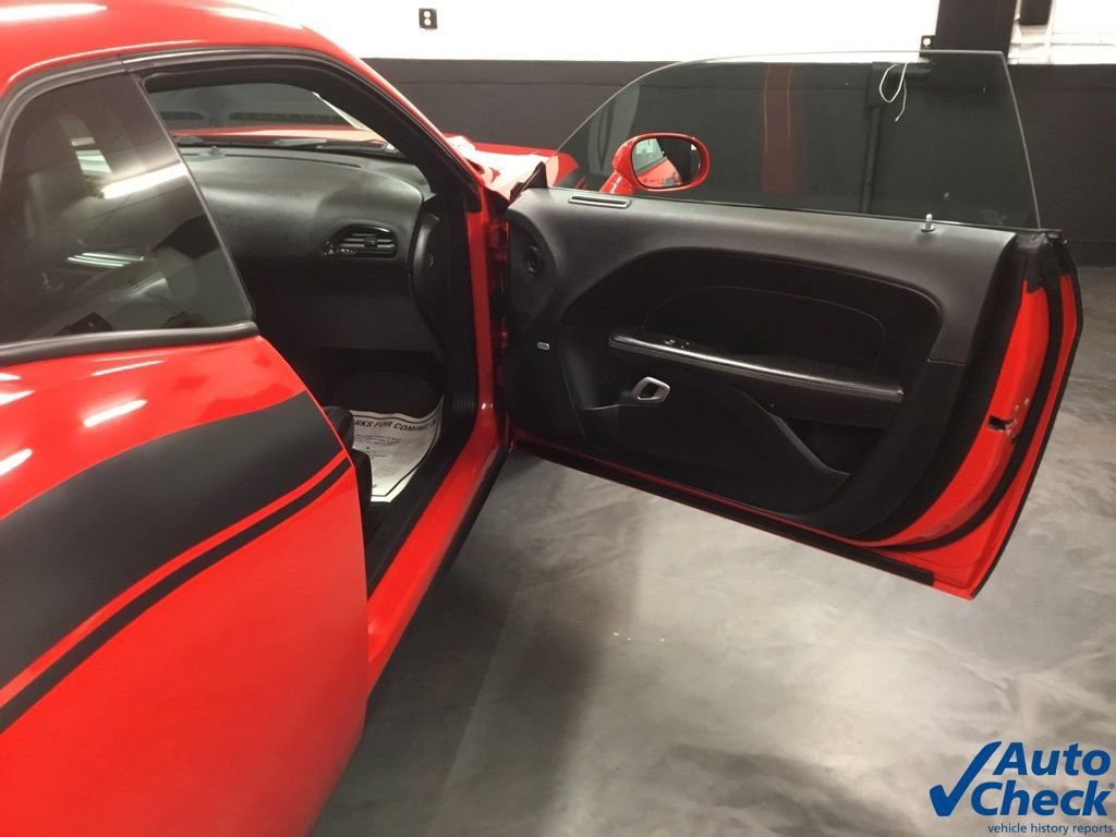 Used 2017 Dodge Challenger R/T Plus RWD image 31