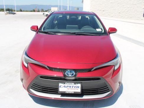 New 2026 Toyota Corolla XLE FWD image 7