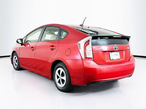 Used 2013 Toyota Prius Four w/ Deluxe Solar Roof Pkg FWD image 5