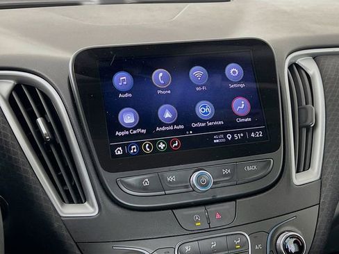 Used 2024 Chevrolet Malibu LT image 16