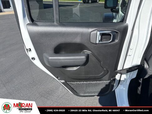 Used 2022 Jeep Wrangler Unlimited Sport AWD/4WD image 23