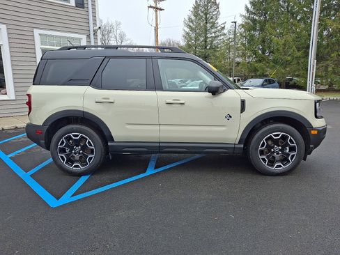 Used 2025 Ford Bronco Sport Outer Banks w/ Outer Banks Tech Package+ image 7