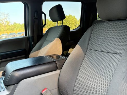 Used 2018 Ford F250 XLT w/ XLT Premium Package AWD/4WD image 20