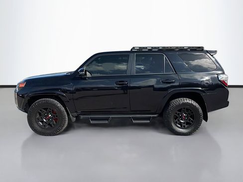 Used 2023 Toyota 4Runner SR5 Premium w/ Moonroof Package image 2