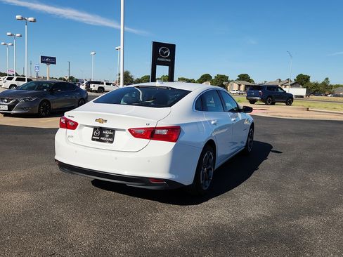 Used 2024 Chevrolet Malibu LT image 7