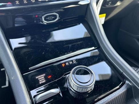 New 2026 Jeep Grand Cherokee Limited image 8