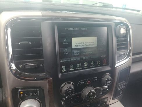 Certified 2017 RAM 1500 Laramie w/ Convenience Group AWD/4WD image 9
