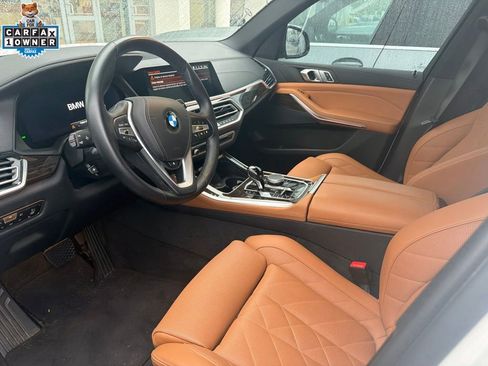 Certified 2023 BMW X5 xDrive40i w/ Premium Package AWD/4WD image 2