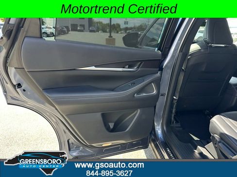 Used 2023 INFINITI QX60 Sensory w/ Cargo Package AWD/4WD image 19