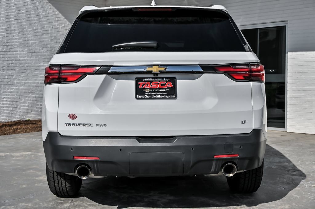 Used 2023 Chevrolet Traverse LT AWD/4WD image 9