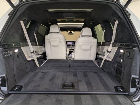 Used 2019 BMW X7 xDrive40i w/ Premium Package image 27
