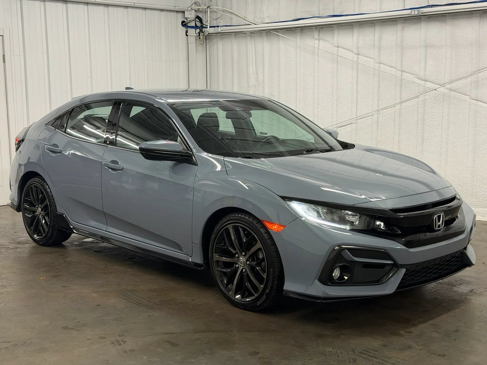 Used 2021 Honda Civic Sport image 2