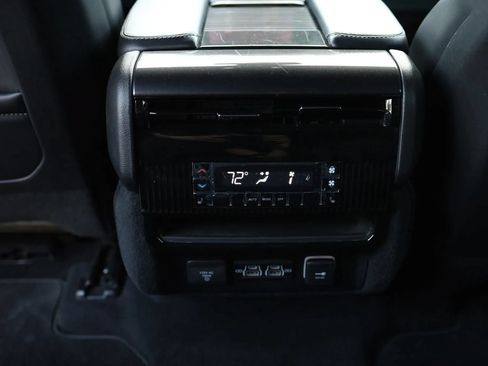 Used 2022 Jeep Wagoneer Series I w/ Convenience Group I AWD/4WD image 33