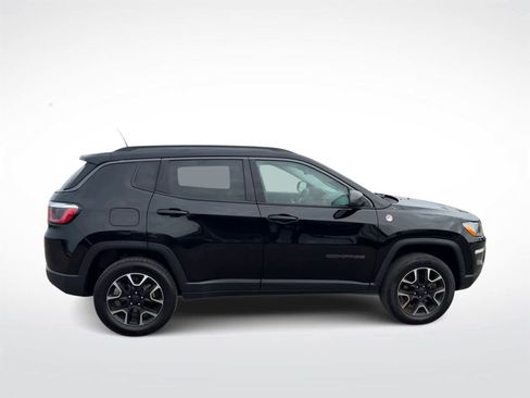 Used 2020 Jeep Compass Trailhawk image 9