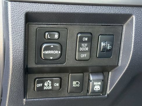 Used 2019 Toyota Tundra TRD Pro AWD/4WD image 23