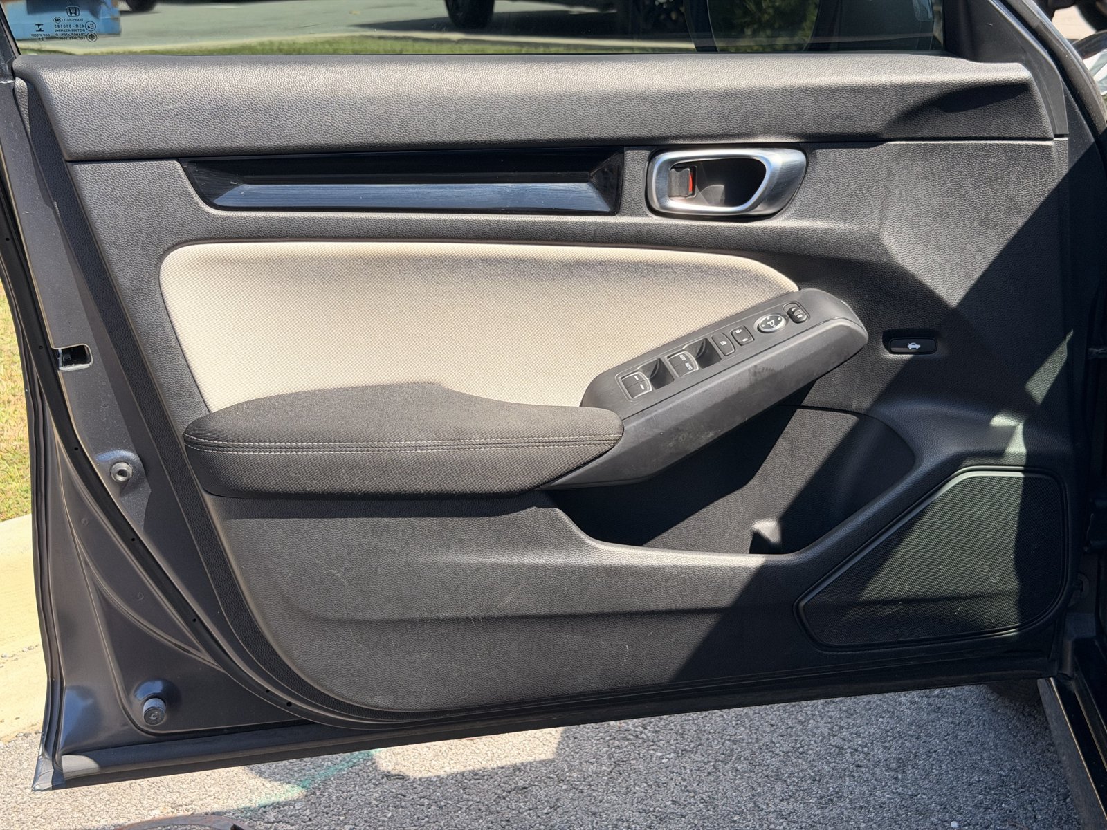 Used 2022 Honda Civic EX image 16