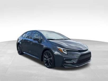 Used 2023 Toyota Corolla SE w/ SE Premium Package