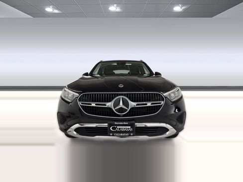 Certified 2025 Mercedes-Benz GLC 350e 4MATIC image 6