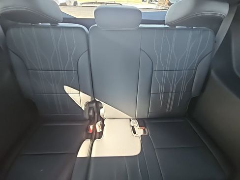 New 2026 Buick Enclave Avenir w/ Super Cruise Package image 16