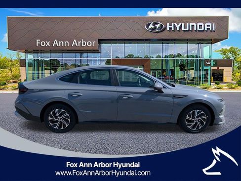New 2026 Hyundai Sonata Blue FWD image 6