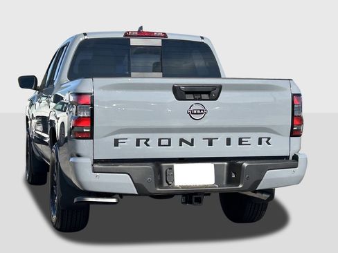 New 2026 Nissan Frontier SV image 3