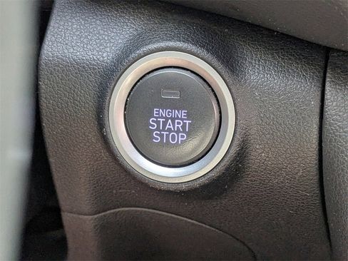 Used 2020 Hyundai Kona SEL Plus w/ Cargo Package image 31