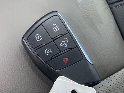 Certified 2023 Chevrolet Silverado 1500 ZR2 image 25