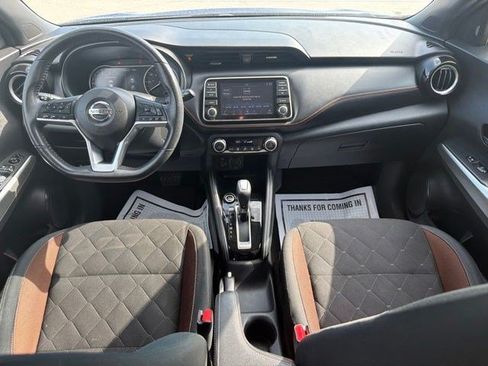 Used 2020 Nissan Kicks SR FWD image 25