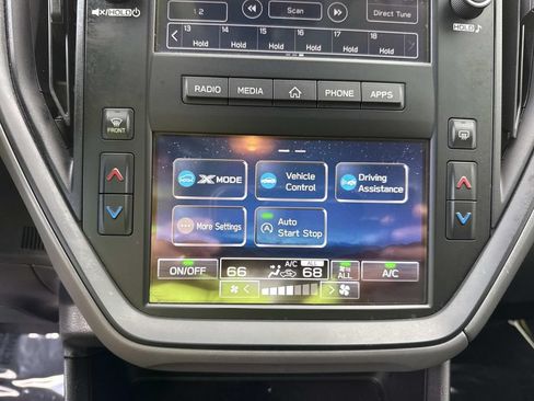 Used 2024 Subaru Crosstrek 2.0i AWD/4WD image 32