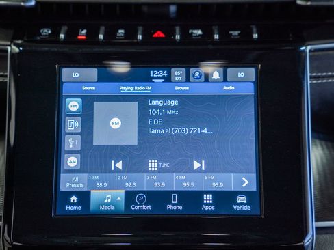 Certified 2023 Jeep Grand Cherokee Laredo AWD/4WD image 20