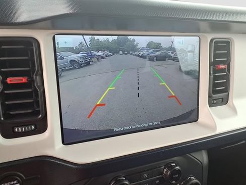 Used 2024 Ford Bronco Heritage Edition AWD/4WD image 23