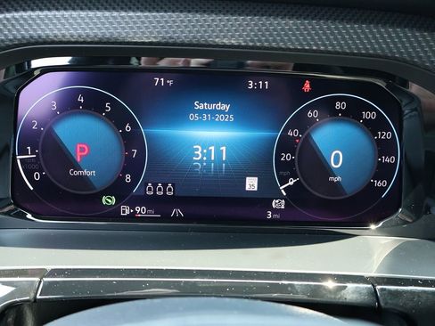 Used 2025 Volkswagen Atlas Cross Sport SEL Premium R-Line AWD/4WD image 11