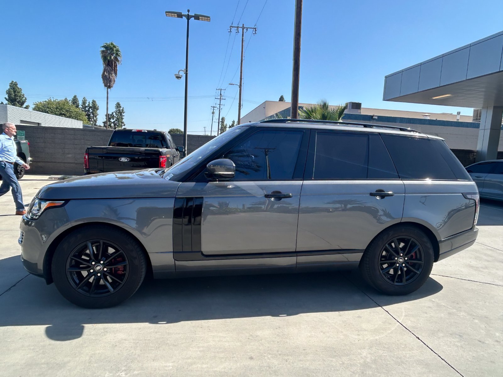 Used 2017 Land Rover Range Rover AWD/4WD image 6